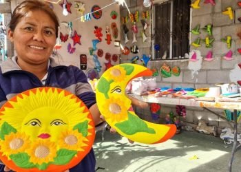 FOTOS | Hermosillo: Para Rebeca las figuras de yeso son su sostén