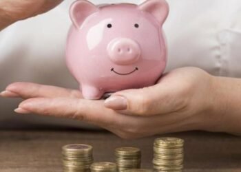 Pensiones al 100% que promueve AMLO en iniciativa tendrán un tope