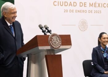 Guardia Nacional respalda a usuarios del Metro. Conferencia presidente AMLO