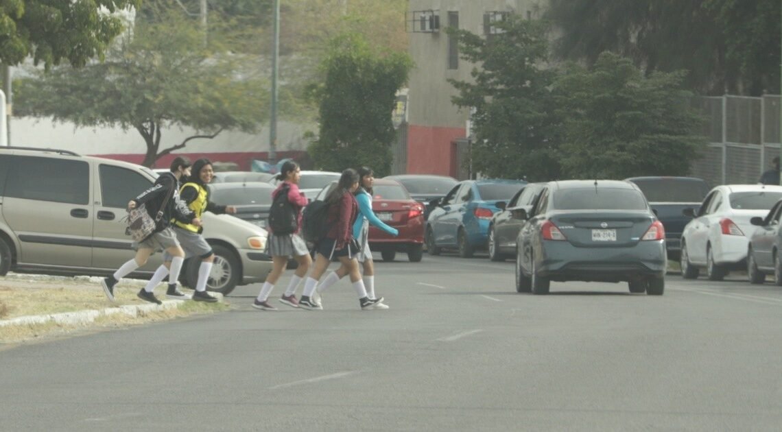 Hermosillo: Consideran cruce peligroso Luis Encinas y Bobadilla Hermosillo: Consideran cruce peligroso Luis Encinas y Bobadilla