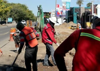 Hermosillo: Trabajos a medias molestan a vecinos de la Constitución