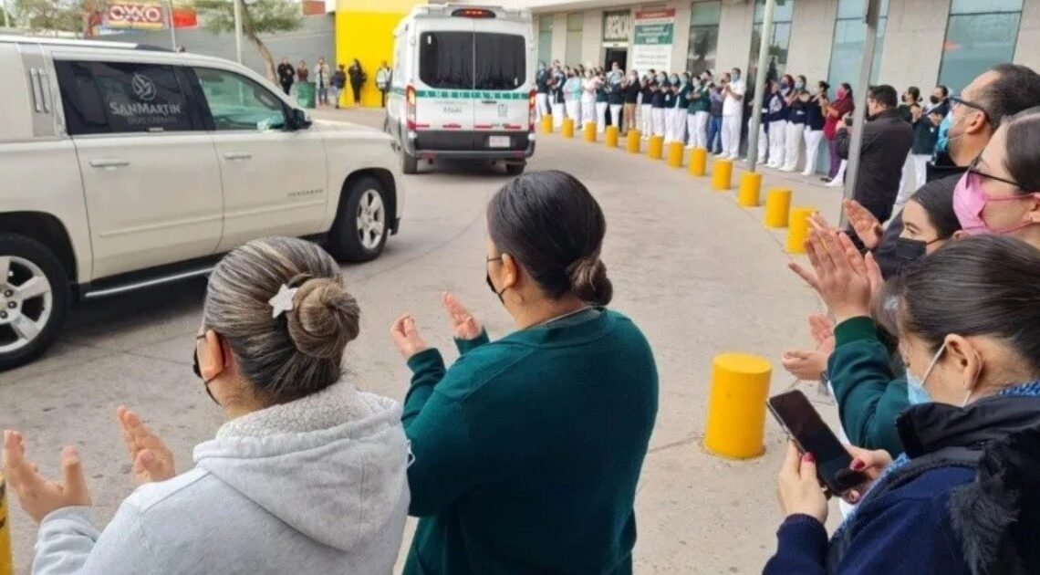 Buscan al responsable de la muerte del enfermero que murió atropellado en su bici: “Que dé la cara es lo único que pido para poder estar en paz”, dice su esposa | Noticias de Sonora Buscan al responsable de la muerte del enfermero que murió atropellado en su bici: “Que dé la cara es lo único que pido para poder estar en paz”, dice su esposa | Noticias de Sonora