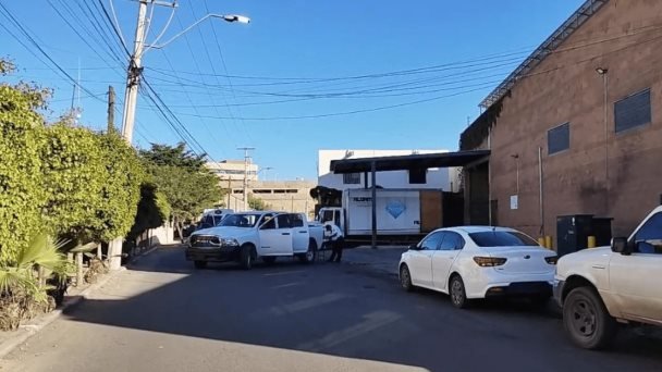 Fallece empleado en bodega tras accidente en la colonia Real del Arco Fallece empleado en bodega tras accidente en la colonia Real del Arco
