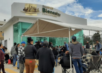 Estas son las alternativas para retirar dinero de pensiones del Bienestar