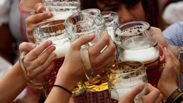 Pese a inflación mantienen mexicanos consumo de bebidas alcohólicas Pese a inflación mantienen mexicanos consumo de bebidas alcohólicas