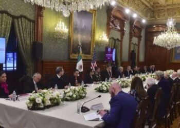 Sostienen México y EU reunión bilateral desde el Palacio Nacional