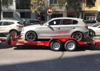 Mil 280 vehículos mal estacionados fueron remolcados en 2022: Ditam