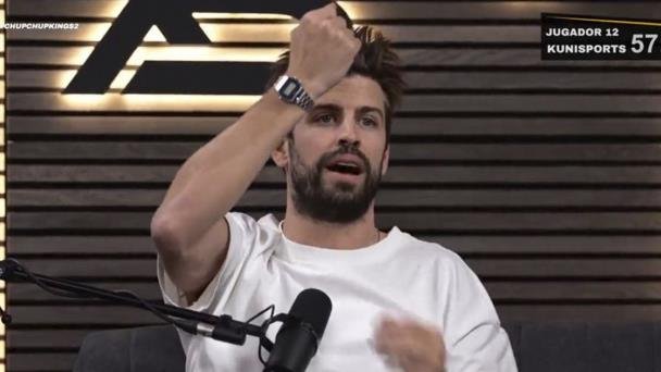 Fans de Shakira atacan a Piqué con patrocinio de casio Fans de Shakira atacan a Piqué con patrocinio de casio