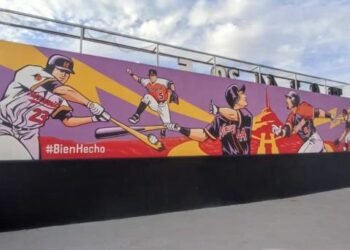 Inauguran murales de Naranjeros de Hermosillo