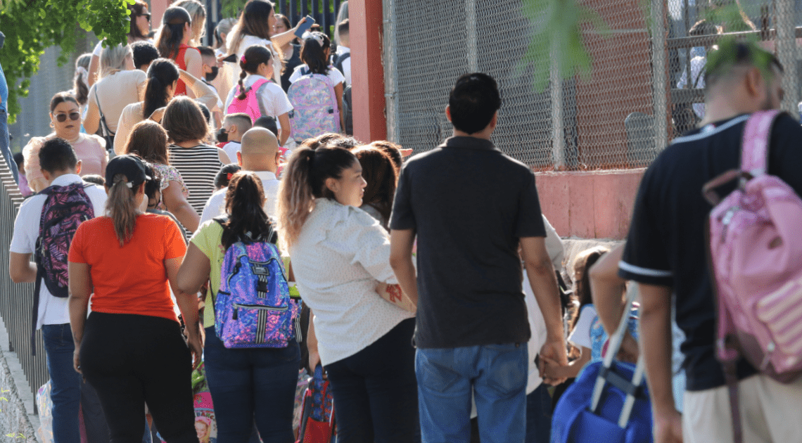 Autoridades reportan un regreso a clases tranquilo Autoridades reportan un regreso a clases tranquilo