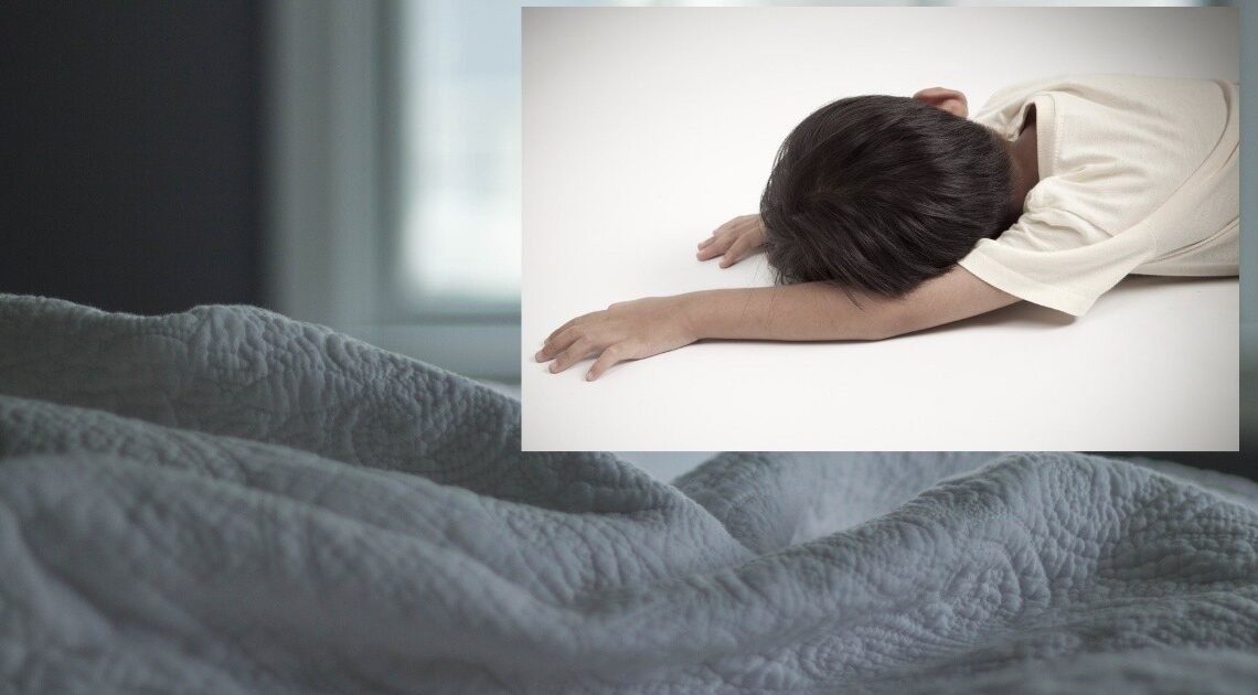 Su hijo cae de su cama y no despertaba, Policía auxilia a mamá en Hermosillo Su hijo cae de su cama y no despertaba, Policía auxilia a mamá en Hermosillo
