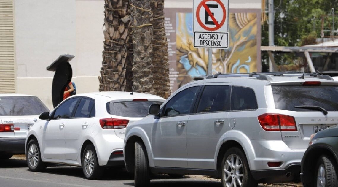 Se aplicaron más de 190 mil infracciones de tránsito en Hermosillo durante 2022; te mencionamos los motivos más comunes Se aplicaron más de 190 mil infracciones de tránsito en Hermosillo durante 2022; te mencionamos los motivos más comunes