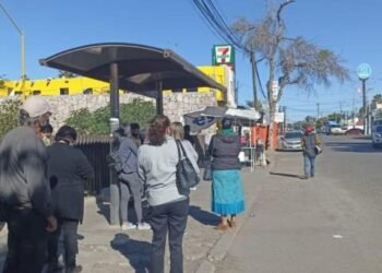 Llaman a tomar precauciones con transporte en regreso a clases