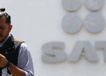 ¿Podrán patrones pedir código postal de empleados al SAT?