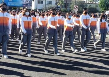 ¿Cómo cambiar uniforme escolar en Sonora si no es la talla que necesitas?