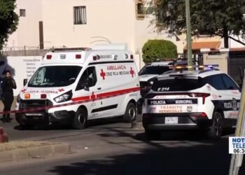 Mujer es arrollada por unidad de transporte público en Hermosillo