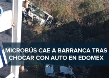 Microbús cae a barranco tras chocar en Naucalpan; hay al menos 3 muertos y 40 lesionados