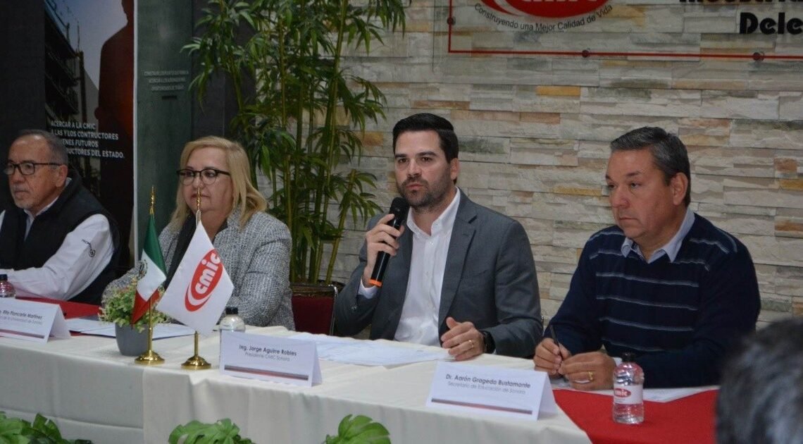 Hermosillo: CMIC firma convenio de apoyo para prácticas profesionales de alumnos de la Unison