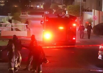 Incendio al interior de canal al Norte de Hermosillo deja dos personas sin vida