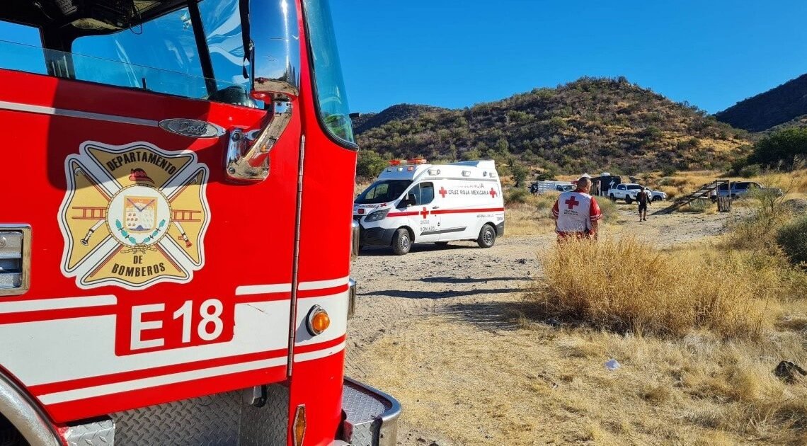 Mujer es rescatada en el Cerro El Bachoco por Bomberos tras sufrir una lesión