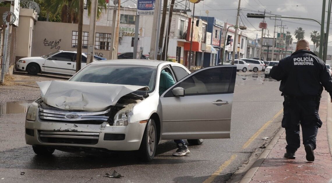 Hermosillo: Se registra choque por alcance en la colonia Jesus García