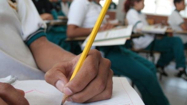 ¿Entregarán becas durante la veda electoral? ¿Entregarán becas durante la veda electoral?
