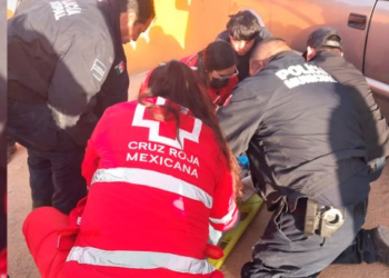 Hombre sufre infarto en Hermosillo; Policía Municipal lo reanima