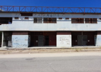 Buscan estrategias para que edificios abandonados retomen sus espacios