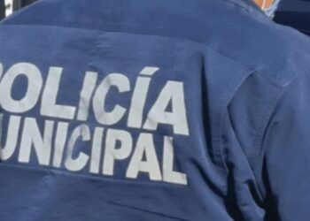 Hermosillo: Policías apoyan a mujer en labor de parto