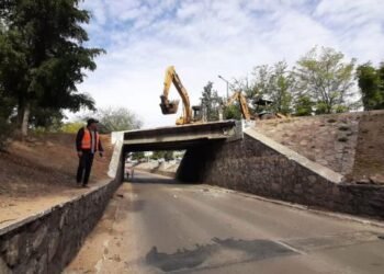 Implan anuncia que trabajos en puente desnivel terminan a finales del 2023