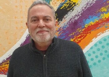 Alejandro Soria presenta su exposición “Todo Color” en Distrito 60
