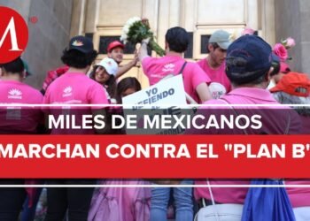 SSC CdMx estima asistencia de al menos 90 mil personas a marcha por INE en Zócalo