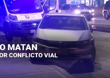 #MientrasDormía | Tras un choque, conductor se baja a reclamar y es atropellado; perdió la vida.