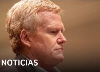 Las noticias de la mañana, viernes 3 de marzo de 2023 | Noticias Telemundo