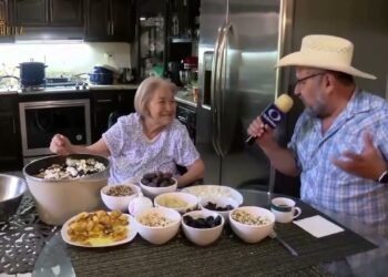 La famosa capirotada de Doña Clarita