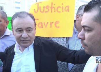 Alfonso Durazo llega a compromisos con familiares de Brenda, Jimena y Favre