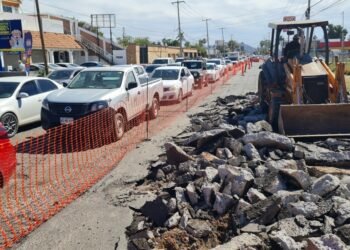 Hermosillo: Trabajan en diez cruceros de forma simultánea; buscan evitar baches la próxima temporada de lluvias