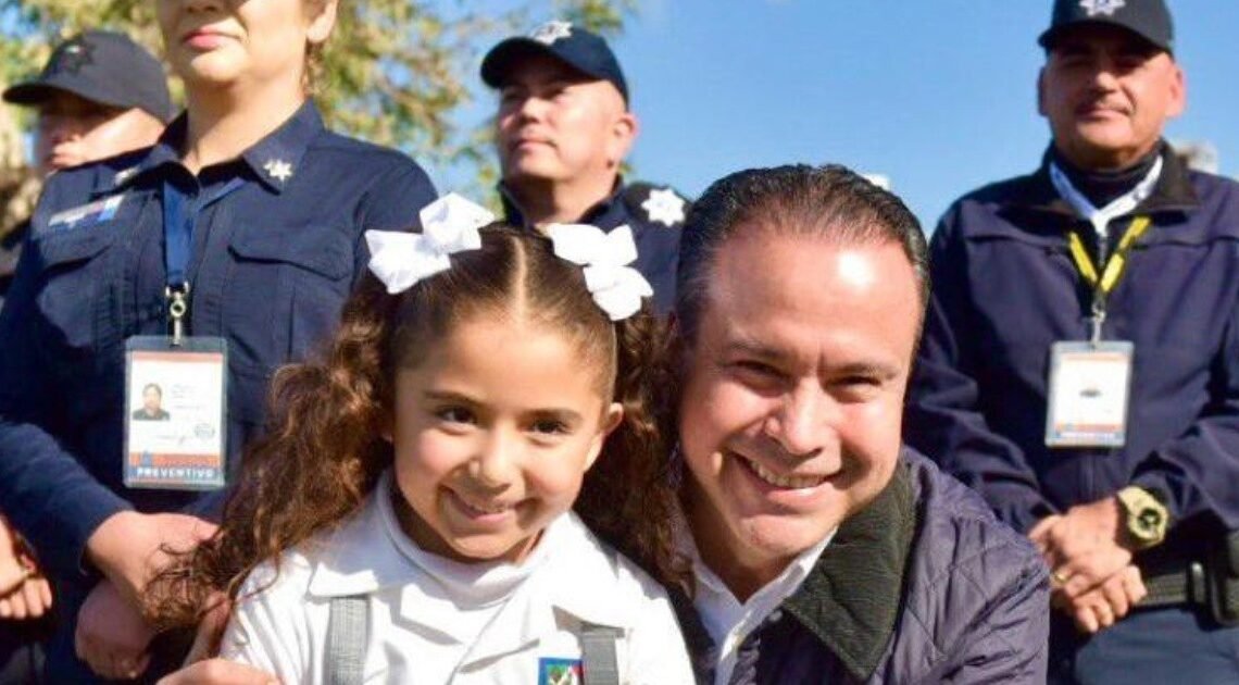 Hermosillo: Promueve Antonio Astiazarán Feria de la Seguridad en escuela primaria Hermosillo: Promueve Antonio Astiazarán Feria de la Seguridad en escuela primaria