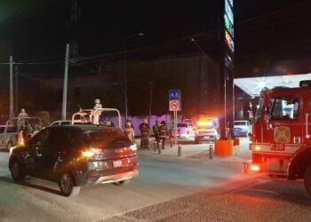 Asesinan a hombre en gasolinera de la colonia El Mariachi