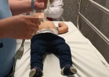 Policía de Hermosillo logra salvar a bebé de un año tras brindarle primero auxilios