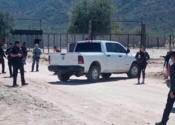 Abaten a tres atacantes de elemento de AMIC en Altares y Coloso Alto; agente resultó ileso