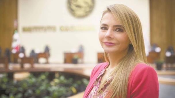 La razón por la que Carla Humphrey quedó fuera para la presidencia del INE La razón por la que Carla Humphrey quedó fuera para la presidencia del INE
