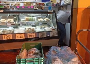 Comerciantes locales se preparan para las ventas de Semana Santa