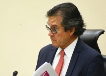 Edmundo Jacobo renuncia a la Secretaría Ejecutiva del INE
