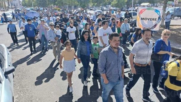 Marchan por el autismo y el síndrome de down en Hermosillo Marchan por el autismo y el síndrome de down en Hermosillo