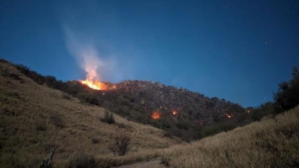 Piden mayor vigilancia ante incendios en el cerro Johnson Piden mayor vigilancia ante incendios en el cerro Johnson