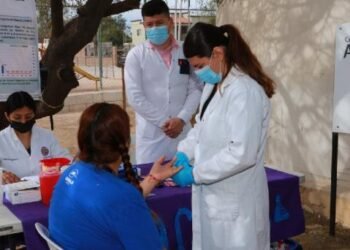Alumnos y maestros de la Unison organizan jornada universitaria de salud