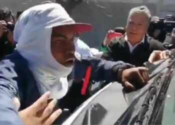 “¿Nos vas a atender?”: migrantes reclaman a AMLO por justicia tras incendio