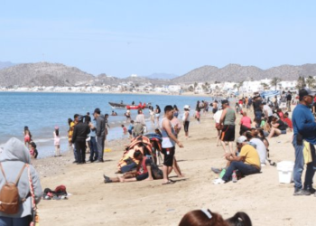 Turismo en Bahía de Kino deja 30 millones de pesos cada fin de semana