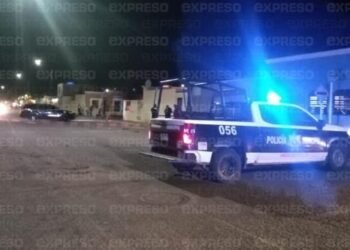 Detienen a hombre que insultó y asfixió a su pareja en Puerta Real